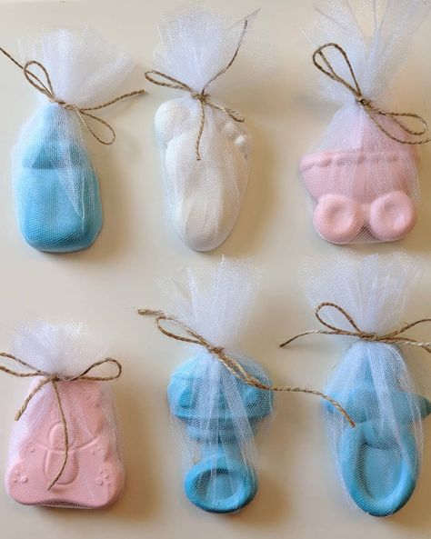 scentedstonesbytutku (@scentedstonesbytutkuu) • Instagram photos and videos Bbq Baby Shower Decorations, Distintivos Baby Shower, Recuerdos Baby Shower, Unique Baby Shower Favors, Baby Shower Souvenirs, Săpunuri Handmade, Baby Theme, Candle Crafts Diy, Baby Shower Bbq