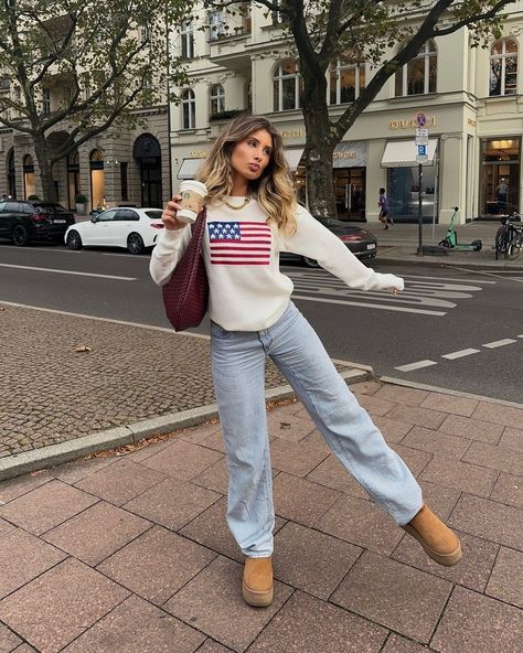 All posts • Instagram Ugg Boots Outfit Winter, Effortless Fall Outfits, Outfit Inspo School, Brandy Melville Aesthetic, American Sweater, Brandy Melville Outfits, Straight Leg Jeans Outfits, Flag Sweater, Winter Boots Outfits