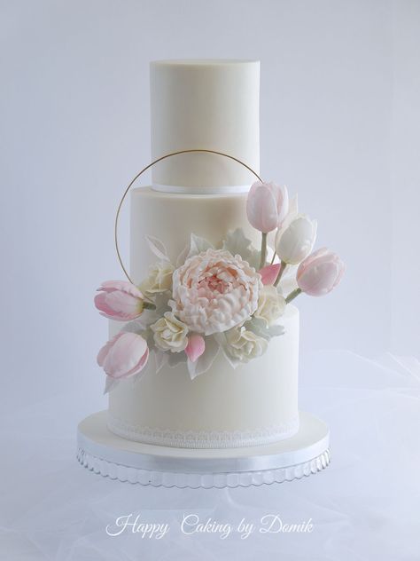 Sugar flower wedding cake