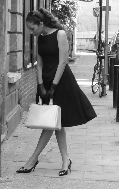 Classic Audrey dress will take you from the by voyclothing on Etsy Little Black Dress Uk, Audrey Hepburn Dress, Classic Little Black Dress, Audrey Hepburn Photos, Elegant Wear, Audrey Dress, Classic Black Dress, Bag Dress, Women's Wardrobe