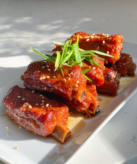 Recipe Chinese Pork Ribs, Sweet And Sour Pork Ribs, Chinese Spare Ribs, Slow Cooker Beef Curry, Chinese Appetizers, Shrimp Toast, Japanese Chicken, Din Tai Fung, Chinese Pork