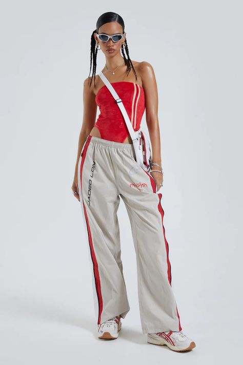 Windbreaker Pants Outfit, Red Streetwear Outfit, Track Pants Outfit, Windbreaker Pants, Rave Girl, Mesh Long Sleeve Top, Jaded London, Fire Fits, Painted Denim