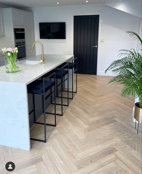 Grey Herringbone Floor Hallway, Herringbone Floor Throughout, Lvp Flooring Herringbone, Kitchens With Herringbone Floors, Herringbone Floor In Kitchen, Herringbone Floor Laminate, Hallway Herringbone Floor, Living Room Herringbone Floor, Light Oak Herringbone Floor