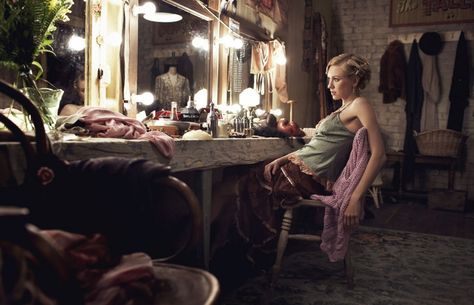 Love moody lighting and rich textures. Retro Dressing Room, 1920s Dressing Room, Circus Dressing Room, Burlesque Dressing Room, Theatre Dressing Room, Vintage Dressing Room, Hollywood Dressing Room, Backstage Dressing Room, Vintage Dressing Rooms