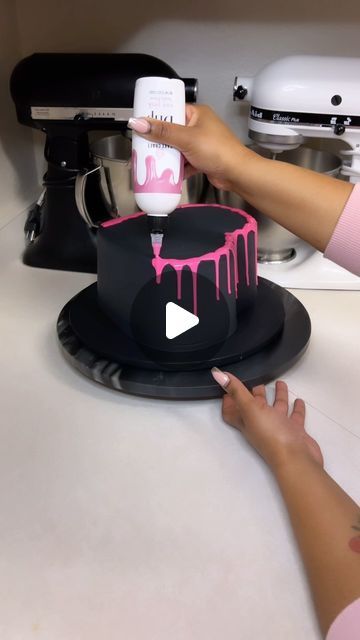 Tiera T on Instagram: "Finally got to do another drip heart cake 😮‍💨 I was soo excited when I got this order & can’t wait to share the final design. Sneak peek on my stories 💗🖤   #cakereels #instacake #cakeart #igcakes #cakesofig #cakedecorating #cupcakes #heartcake #vintagecake #vanillabuttercream #caketip #cincycakes #buttercreamtutorial #igbakers #cakeoftheday #cincinnatibaker #sweetiebirdcakes #instadaily #fyp" Spooky Heart Cake, Vamparina Cakes Ideas, Womens 30th Birthday Cake, Black And Purple Heart Cake, Gothic Vintage Cake, Heartshapecake Design, 28th Birthday Cake Ideas For Women, Heart Shaped Halloween Cake, How To Decorate Bundt Cakes