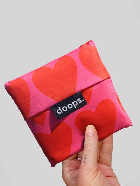 Pink Heart Bag, Eco Bag Design, Small Pouch Bag, Pouch Design, Bow Clutch, Bag Quotes, Towel Design, Canvas Learning, Design Label