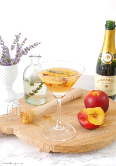 Lavender & Peach Champagne Cocktail Recipe - BirdsParty.com Sangria Recipes With Rum, Organic Food Shop, Yummy Summer Cocktails, Champagne Recipes Cocktails, Peach Lavender, Lavender Recipes, Champagne Cocktails, Cocktail Party Food, Simple Syrup Recipes