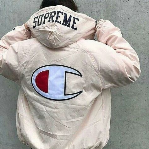 Jacket Champion Hoodie Outfit, Supreme Sweater, Champion Clothing, Supreme Hoodie, Shirt Logo Design, Champion Jacket, Outfit Vintage, Online Closet, School Fits