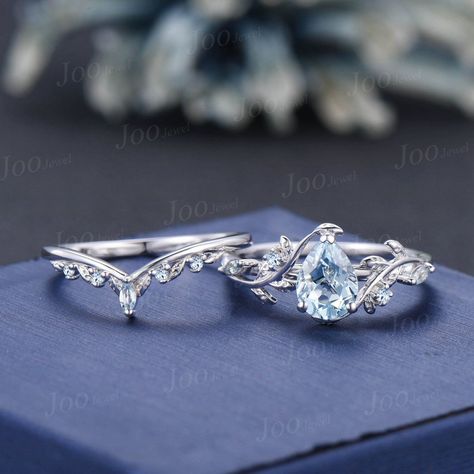 Pear Aquamarine Engagement Ring, Engagement Ring And Wedding Ring Set, White Gold Rings For Women Unique, Light Blue Wedding Ring, Sapphire Engagement Ring Silver, Branch Wedding Ring, Aquamarine Wedding Ring, Aquamarine Wedding, Couple Ring Design