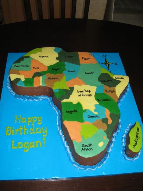 Look at this awesome birthday cake in the design of Africa!!! I think blake would love this! Chocolate Sheet Cakes, Africa Cake, African Cake, Africa Party, Beautiful Countries, Map Of Africa, Jungle Cake, Chocolate Sheet Cake, African Theme