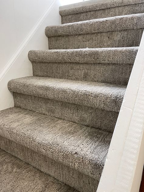 High Traffic Carpet Ideas, Grey Carpet Stairs, Staircase Carpet, Stair Carpets, Patterned Stair Carpet, Animal Print Carpet, Carpet Staircase, Straight Stairs, Trip To Tokyo