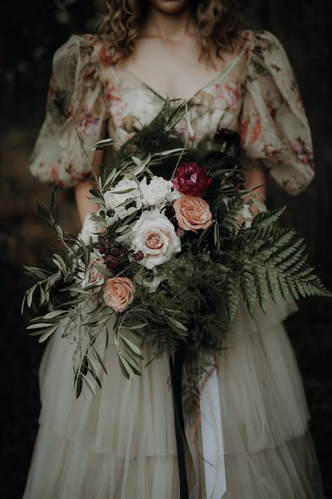 Woods Wedding Ideas, Gothic Woods, Gothic Wedding Ideas, Dark Academia Wedding, Woodland Wedding Bouquet, Woods Wedding, Modern Gothic, Enchanted Forest Wedding, Gothic Wedding Dress