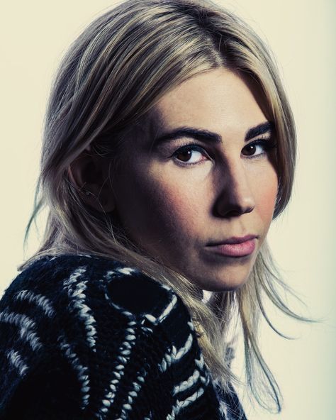 Zosia Mamet, Wiener-Dog | VF Sundance Portrait Studio by Justin Bishop Harley Quinn Smith, Zosia Mamet, Vanity Fair Magazine, Allison Janney, Captain Fantastic, Elisabeth Moss, Hollywood Actors, Sundance Film Festival, Sundance Film