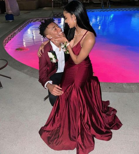 Red Couple Outfits Matching, Red Formal Couple Outfit, Matric Dance Couple Outfits, Wine Prom Dress Couple, Hoco Couples Black, Match Prom Outfits, Dark Red And Black Prom Couple, Matching Prom Dress And Suit, Light Skin Prom Dress