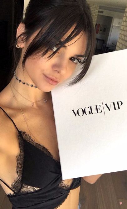 Kendall Jenner ♥ Bryson Tiller, Kendall Jenner Outfits, Long Bangs, Girl Haircuts, Trendy Haircuts, New Haircuts, Medium Hair Cuts, Cara Delevingne, Grunge Hair