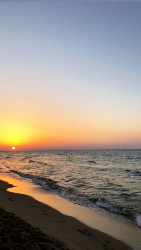 Sea Views Beach, Good Views, Pretty Scenery, Pretty Views, Bike Aesthetic, Good View, Morning View, Best View, Best Sunset