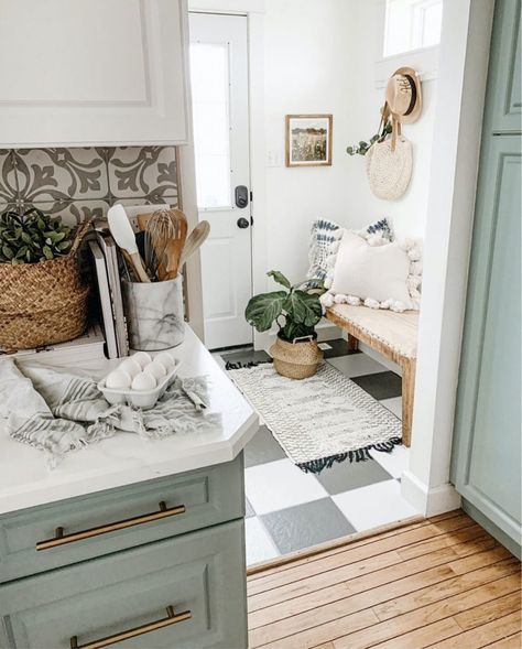 Boho Farmhouse Decor Style Home Tour 2020 | The Beauty Revival Brittany Robertson, Boho Farmhouse Living Room, Modern Boho Farmhouse, Boho Modern Farmhouse, Boho Farmhouse Decor, Farmhouse Living Room, Boho Farmhouse, Décor Boho, The Farmhouse