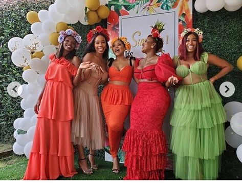 Bride Friends Dress, Tea Party Attire For Black Women, Brunch Picture Ideas, Food Table Backdrop, Kentucky Derby Party Attire, Garden Party Outfit Dresses, Tea Party Dresses For Women, High Tea Outfit, Graduation Guest Outfit