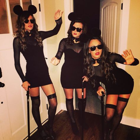 You don't have to be rich to get creative. Diy Halloween Costumes For 3, 3 People Costumes, Girl Group Halloween Costumes, Bff Halloween Costumes, Trio Halloween Costumes, Halloween Coustumes, Halloween Costumes For 3, Halloween Party Outfits, Mouse Costume