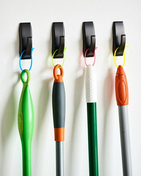 The Clever Reason Some People Are Putting Zip Ties on Broom Handles | Kitchn Mop Storage, Broom Storage, Broom Closet, Laundry Room Flooring, Mops And Brooms, Broom Handle, Cleaning Closet, Clever Hacks, Laundry Hacks