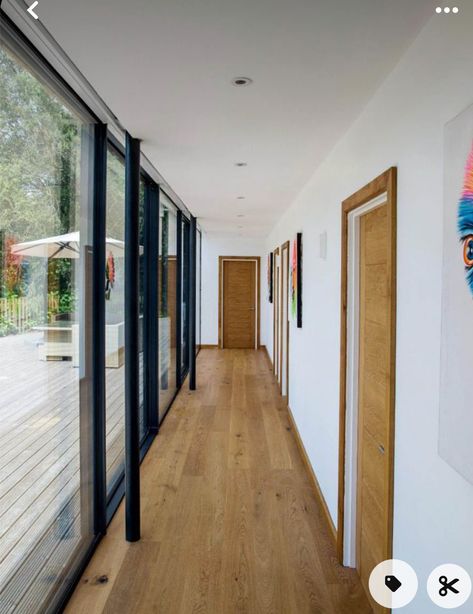 Floor To Ceiling Windows Hallway, Glass Corridor Walkways, Glass Hallway House, Hallway With Windows On One Side, Modern Floor To Ceiling Windows, Glass Windows Ideas, Hallway With Windows, Window Floor To Ceiling, Corridors Design