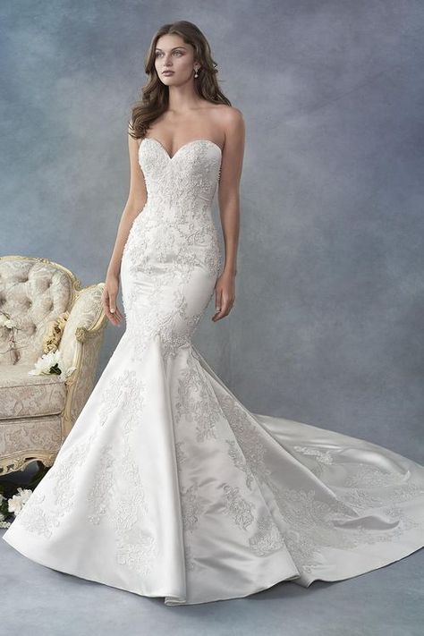 Lace Fishtail Wedding Dress, Honeymoon Dresses, Kenneth Winston Wedding Dresses, Wedding Dress Fishtail, Fishtail Wedding Dress, Satin Mermaid Wedding Dress, Kenneth Winston, Silver Gown, Wedding Dresses Corset