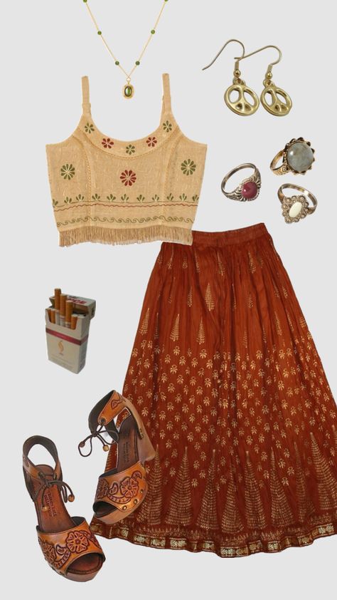 Hippie outfit inspo #outfitinspo #hippievibes #hippieaesthetic #hippieoutfit #boho Boho Aesthetic Outfit, Hippie Clothes Aesthetic, Hippie Outfit Inspo, Outfit Hippie, Boho Summer Outfits, 70s Outfits, Estilo Hippie, Hippie Style Clothing, Simple Trendy Outfits