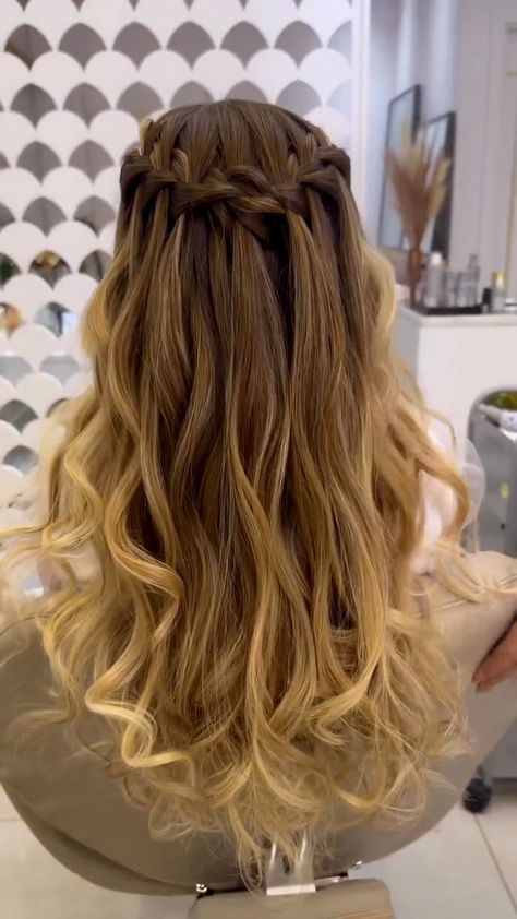 Braided Hairstyles Waterfall, Waterfall Braid Crown, Waterfall Crown Braid, Bridal Waterfall Braid, Fake Waterfall Braid, Waterfall Braid Wedding Hair, Waterfall Plait, Hairstyles Waterfall, Waterfall Tutorial