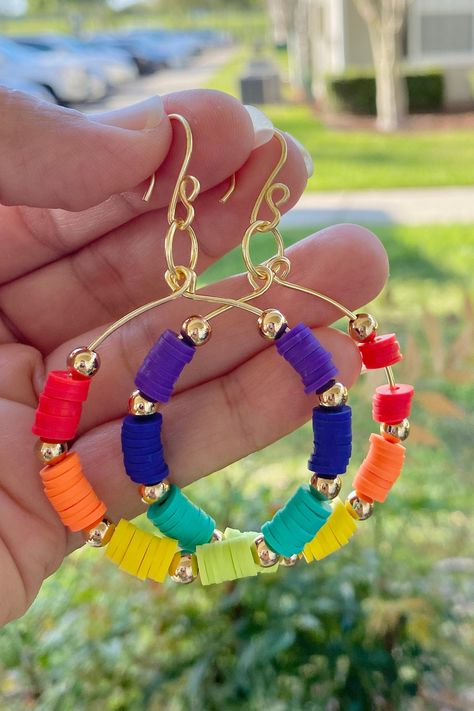 Excited to share this item from my #etsy shop: Heishi Beads Hoop Earrings, wire wrapped hoops, acrylic beads hoop earrings, polymer clay beads, beaded hoop earrings #women #beadedhoopearrings #lightweightearrings #heishibeadshoops Flat Bead Earring Ideas, Polymer Clay Beads Diy, Diy Wire Earrings, Handmade Hoop Earrings, Earrings Polymer, Pearl Jewelry Wedding, Clay Bracelet, Earrings Wire, Beads Bracelet Design