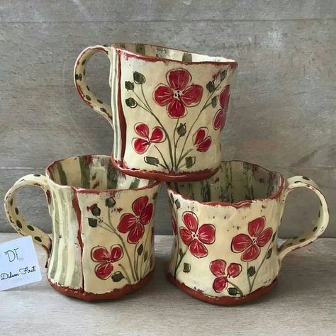 Ceramic Mugs Handmade, Mugs Handmade, Future Room, Keramik Design, Pottery Crafts, Ceramics Pottery Art, Ceramic Set, Ceramics Ideas Pottery, Vases And Vessels