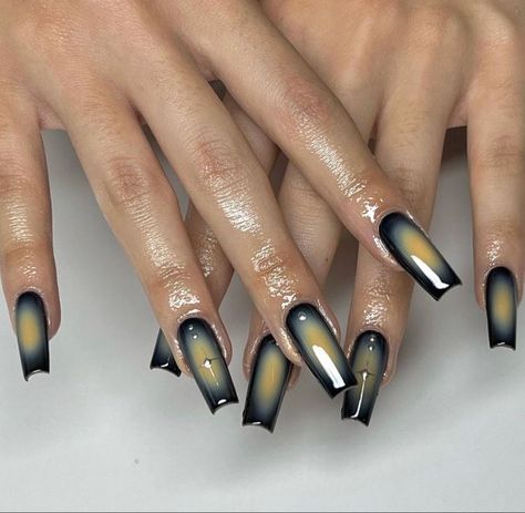 Classy Short Nail Designs, Nails Airbrush, Make Nails, Nails Vintage, Airbrush Nails, Vintage Nails, Edgy Nails, Short Nail, Nails Only