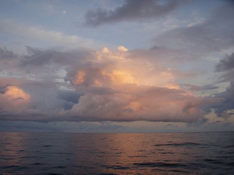 Late afternoon colors in tropical Pacific Reference Landscape, Afternoon Sky, Aesthetic Clouds, Background Landscape, Seascape Artwork, In The Beginning God, Seascape Photography, Cloud Drawing, Late Afternoon