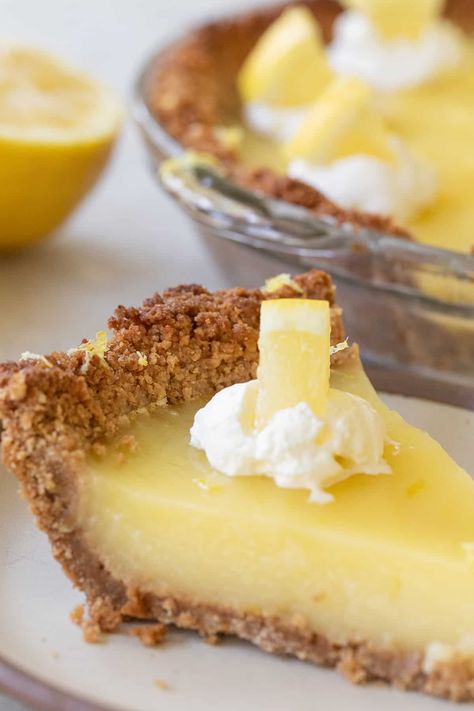 Best Lemon Pie Recipe, Recipe With Graham Cracker Crust, Easter Dessert Ideas, Easy Lemon Pie, Lemonade Pie, Lemon Pie Recipe, Lemon Cream Pies, Homemade Graham Cracker Crust, Lemon Pie Filling