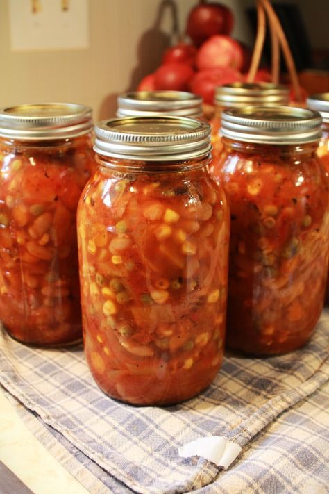 Home Canned Vegetable Soup, Vegetarian Pressure Canning Recipes, Soups Good For Canning, Gluten Free Canning Recipes, Canning Vegetable Soup With Meat, Tomatoe Canning Ideas, Pressure Canning Vegetable Beef Soup, Can Vegetable Soup Recipes, Soup Recipes To Can