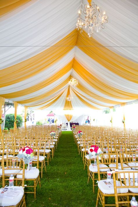 Indian Tent Wedding, Indian Wedding Tent Decorations, Wedding Tents Ideas, Shamiyana Decoration, Canopy Tent Decorations, Tent Decorations Wedding, Outdoor Tent Decorations, Tent Draping Wedding, Simple Indian Wedding Decorations