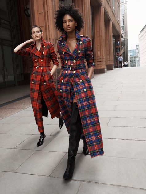 Tartan Fashion, Holland Cooper, Plus Zise, Plaid Outfits, Fashion Mistakes, Colourful Outfits, Moda Fashion, Look Cool, Autumn Winter Fashion