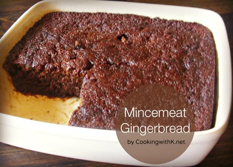 Mincemeat Cake, Mincemeat Recipes, Entertaining Christmas, Crazy Cake, Minced Meat Recipe, Xmas Treats, Holiday Dishes, Fruit Cakes, Cake Christmas