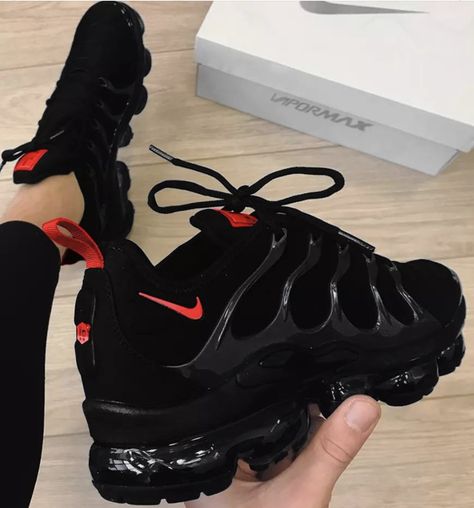 Black Nike Sneakers, Black Nike Shoes, Jordan Shoes Girls, Peplum Tops, Custom Nike Shoes, All Nike Shoes, Nike Air Shoes, Shoes Sneakers Nike, Cute Nike Shoes