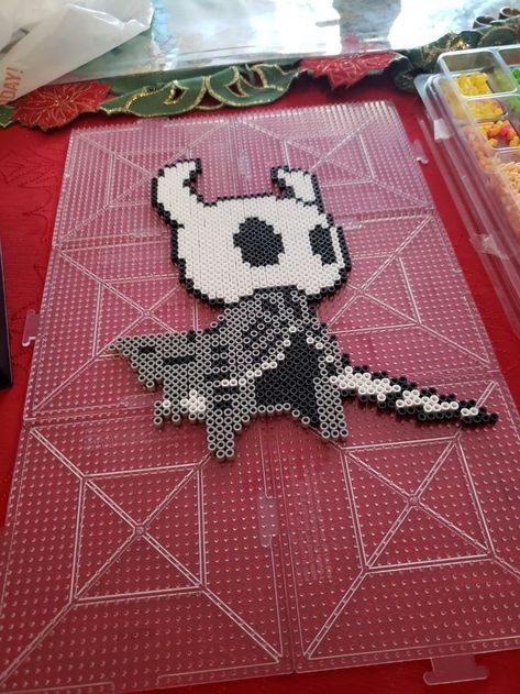 Perler Sprites, Perler Bead Pokemon Patterns, Perler Pattern, Perler Projects, Pokemon Pattern, Pokemon Perler Beads, Pixel Beads, Perler Ideas, Pearl Beads Pattern