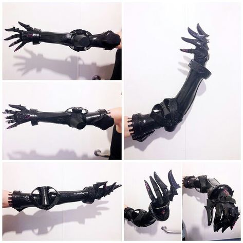 Cyberpunk Prosthetic Arm, Futuristic Weaponsmith, Steampunk Prosthetic Arm, Tech Gear Fashion, Drakengard 3 Zero, Future Wear, Drakengard 3, Armadura Cosplay, Mechanical Arm