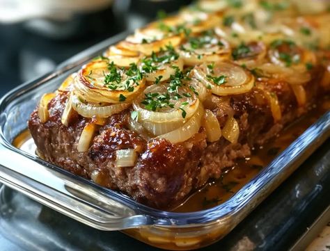 French Onion Meatloaf Flavorful Side French Onion Meatloaf, Easy Dinner Dishes, Smoked Meatloaf, French Onion Dip, Beef Meatballs, Ground Beef Casserole, Sauteed Spinach, Aip Recipes, Beef Casserole