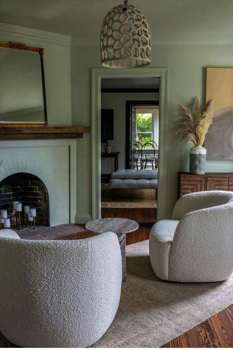 NY designer @sashasimonerudes did an amazing job at this living room remodel in Southampton. We are obsessed with her use of one color of lime wash for ceilings, crown molding, fireplace, trim and base boards for a beautiful monochromatic backdrop to her gorgeous decor choices. ✨ Sasha used Lime Wall Paint 9412 in this stunning textured living room. Wash Walls, Paint Design Ideas, Muskoka Cottage, Lime Wash, Design Your Own Home, Wall Painting Decor, Paint Design, Wall Paint Designs, Minimalist House Design