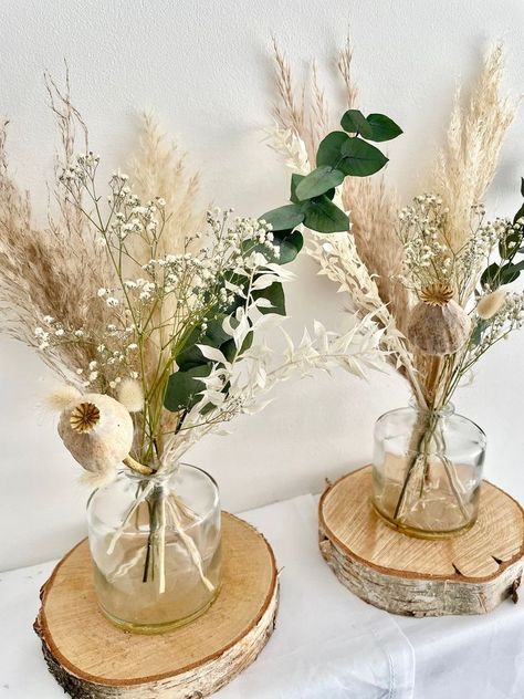 Pampas And Gypsophila, Boho Wedding Centre Piece Ideas, Natural Event Decor, Handmade Wedding Centerpieces, Things To Put In A Vase Besides Flowers, Wedding Table Decorations Dried Flowers, Pampas And Eucalyptus Wedding Table, Pampas Grass Centre Piece, Pampas Centrepiece Wedding