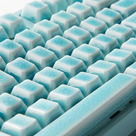 Cerakey on Instagram: "Imperfect with 'crack', perfect with aesthetic. The crazed ceramic keycap never ceases to amaze for its stunning looking and smooth typing feel. ❄ Months of glazing and firing to ensure the crackle effect does not fade away easily and over time. With extra UV coating apllied on V2 version, crazed keycap has greater resistance and durability. Available now on Cerakey website.✨ #cerakey #Cerakey #crazed #keycap #keycaps #keycapset #keycapdesign #mechanicalkeyboard #key Ceramic Keycaps, Keycaps Aesthetic, Key Cap, Diy Ceramic, Key Caps, Room Stuff, Bedroom Space, Computer Setup, Gaming Room