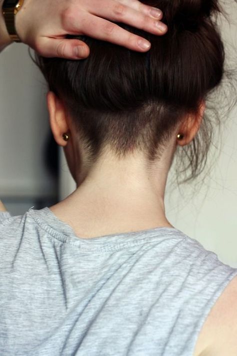 hair Undercut Hair Designs, Undercut Hairstyles Women, Undercut Long Hair, Shaved Hair Cuts, Undercut Women, Trendy Hairstyle, Undercut Hairstyles, Long Hair Women, Shaved Hair