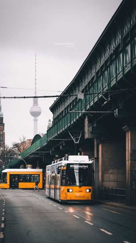 Berlin Street Photography, Berlin Vibes Aesthetic, Deutschland Aesthetic, Berlin Vibes, Berlin Aesthetic, Genuine Happiness, Berlin Photography, Concertina Book, Berlin Photos