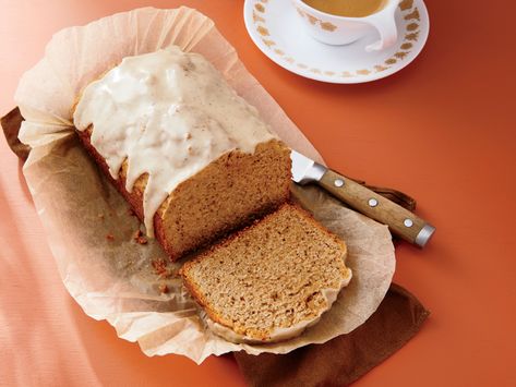 Glazed Chai Loaf Tea Cake Chai Tea Cake Recipe, Chai Loaf, Tea Cake Recipes, Lemon Loaf Recipe, Masala Chai Tea, Tea Loaf, Loaf Cake Recipes, Tea Cakes Recipes, Chai Recipe