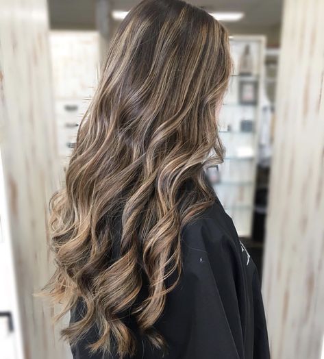 Blonde Carmel Balayage Honey, Carmel Blonde Balayage, Carmel Blonde Hair Color, Carmel Blonde, Look 2022, Carmel Hair Color, Champagne Blonde Hair, Icy Blonde Hair, Blonde Tips