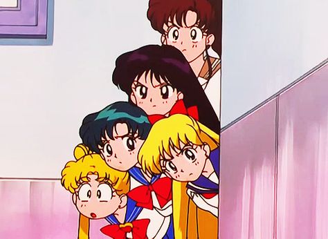 Ladies and gentlemen, the brave face of the one and only Sailor Moon. Many People, An Anime, Sailor Moon, Moon, Anime