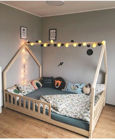 King Toddler Bed, Baby Floor Beds, Boys Bedroom Floor Bed, Baby Boy Floor Bed, Boys Room Floor Bed, Toddler Boy Room Bed On Floor, Kid Floor Bed Ideas, Monisorri Toddler Beds, Toddler Boy Room With Floor Bed